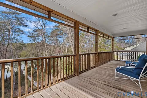 Exterior - 170 Rappa Run Rd, Topping, VA 23169 photo 7 of 18