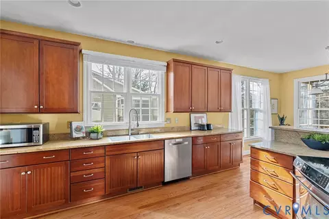 Kitchen - 170 Rappa Run Rd, Topping, VA 23169 photo 1 of 4