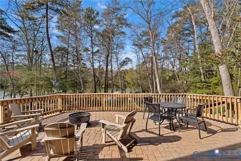 Exterior - 170 Rappa Run Rd, Topping, VA 23169 photo 17 of 18