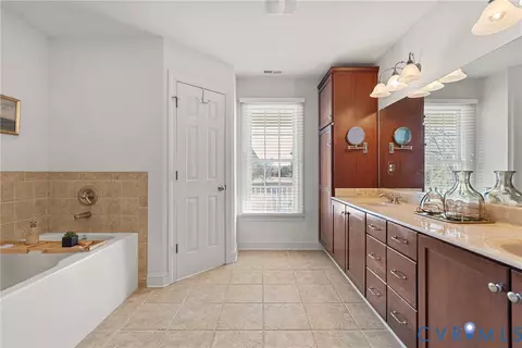 Bath - 170 Rappa Run Rd, Topping, VA 23169 photo 2 of 5