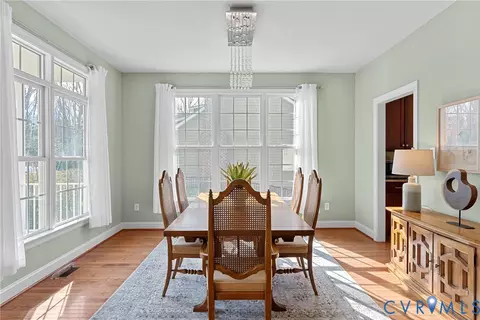 Dining - 170 Rappa Run Rd, Topping, VA 23169 photo 3 of 4