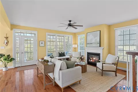 Living - 170 Rappa Run Rd, Topping, VA 23169 photo 1 of 3