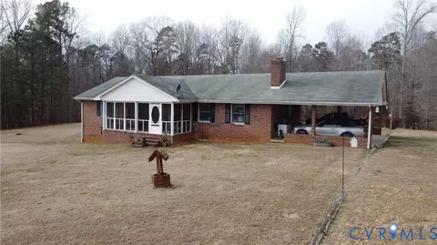 12440 Namozine Rd, Amelia Court House, VA 23002