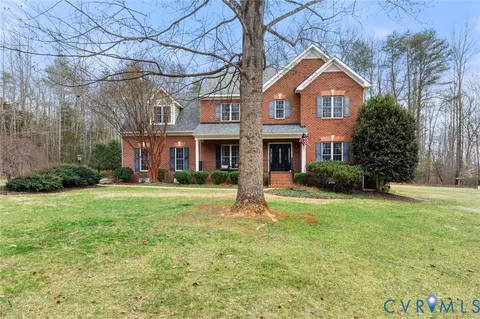 1310 Autumn Breeze Dr, Oilville, VA 23129