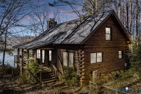 370 Westview Ln, Heathsville, VA 22473