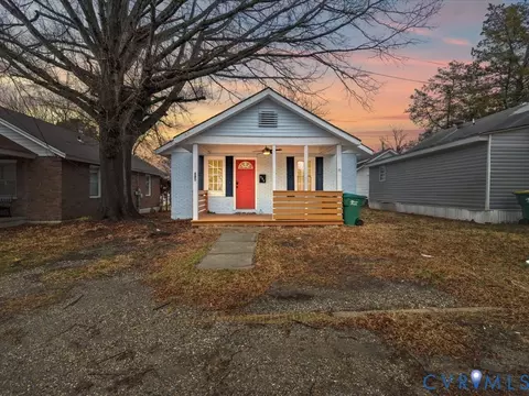 405 N 12th Ave, Hopewell, VA 23860