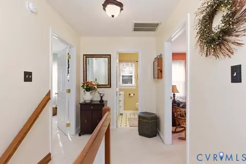Entry Way - 2604 Brookforest Ter, Midlothian, VA 23112 photo 6 of 6