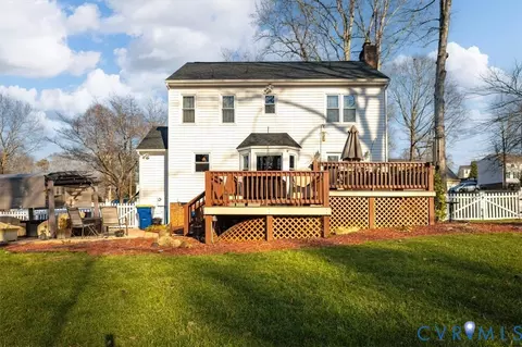 Exterior - 2604 Brookforest Ter, Midlothian, VA 23112 photo 11 of 15