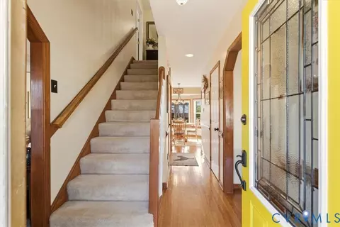 Entry Way - 2604 Brookforest Ter, Midlothian, VA 23112 photo 1 of 6