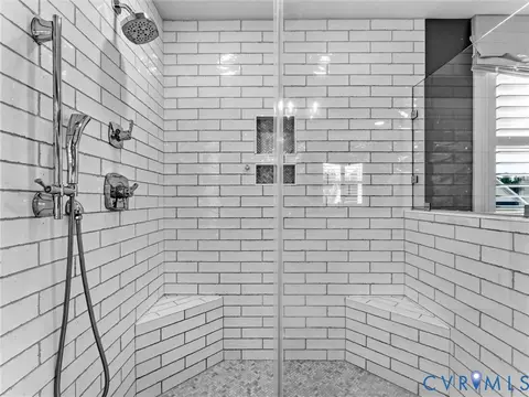 Bath - 18107 Ruby Hill Ct, Moseley, VA 23120 photo 7 of 10