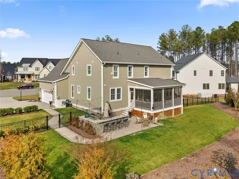 Exterior - 18107 Ruby Hill Ct, Moseley, VA 23120 photo 9 of 11