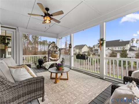Exterior - 18107 Ruby Hill Ct, Moseley, VA 23120 photo 6 of 11