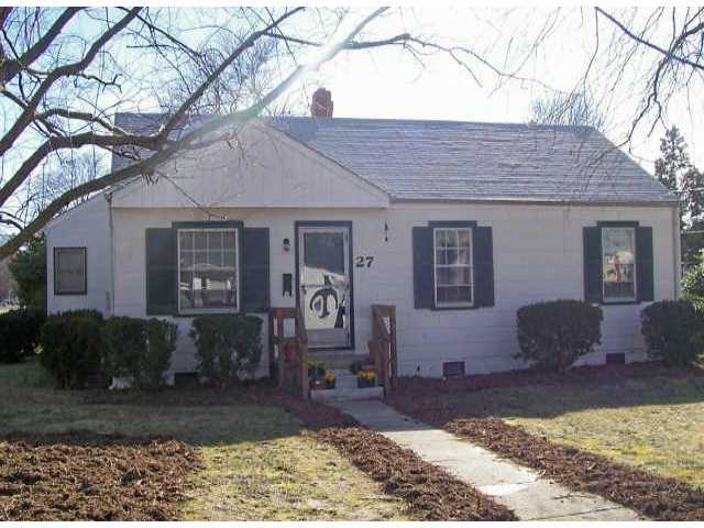 27 E Gray St, Sandston, VA 23150 photo 1