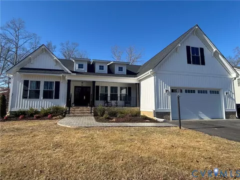 2211 Silver St, Aylett, VA 23009