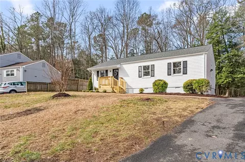 9516 Heather Rdg, North Chesterfield, VA 23237