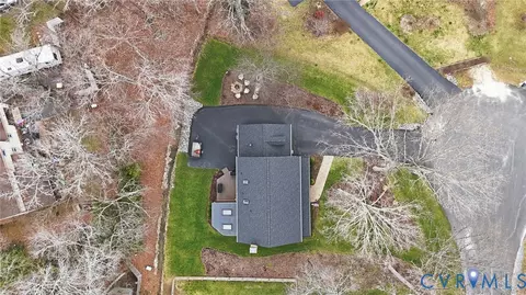 View/Area - 302 Ashtree Pl, Midlothian, VA 23114 photo 1 of 4