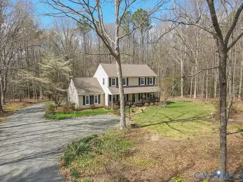 518 Fords Rd, Manakin Sabot, VA 23103