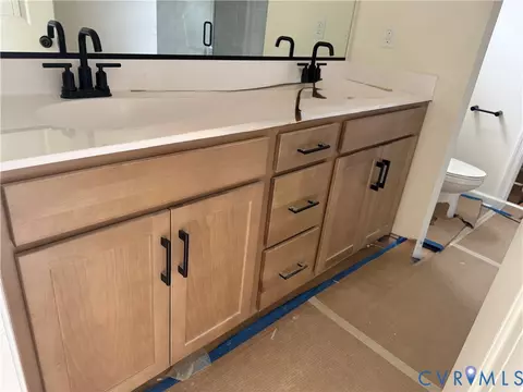 Bath - 4306 Aurora Dr, Moseley, VA 23120 photo 1 of 2