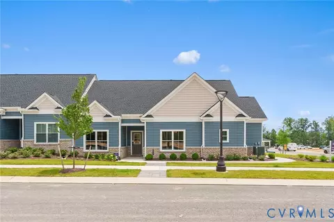 6609 Mayland Ridge Ln, Moseley, VA 23120