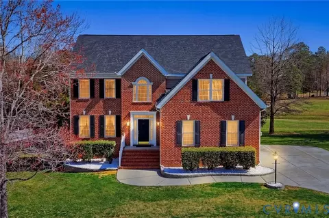 5913 Trail Ride Dr, Moseley, VA 23120