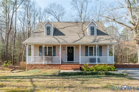 2949 Mount Clair Rd, Chester, VA 23831