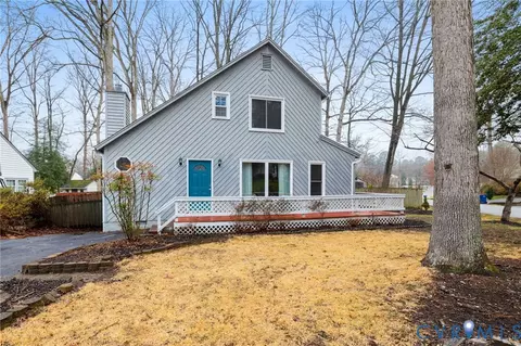 600 Coralberry Dr, Richmond, VA 23236