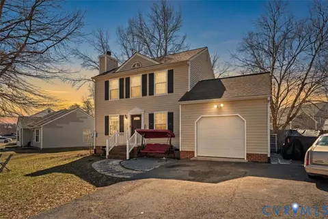 14126 Bermuda Point Ct, Chester, VA 23836