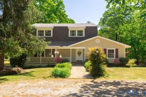 8901 Green St, Amelia Court House, VA 23002