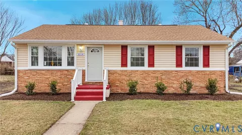 2214 Beau Ln, Richmond, VA 23223