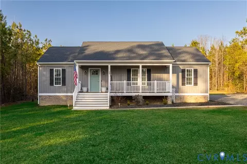 180 Barefords Mill Rd, Dunnsville, VA 22454