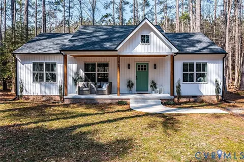 140 Delaware Dr, Heathsville, VA 22473