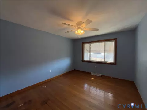319 Shoreline Dr, Hampton, VA 23669 photo 4