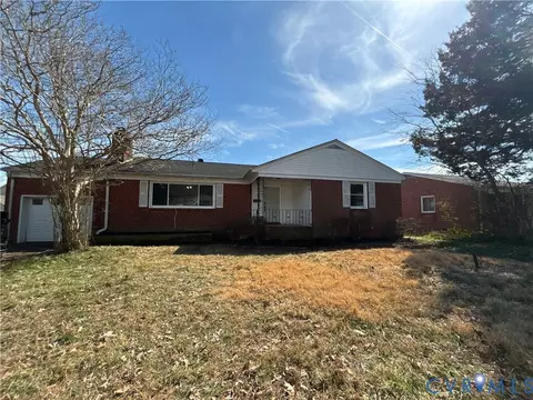 319 Shoreline Dr, Hampton, VA 23669 photo 2