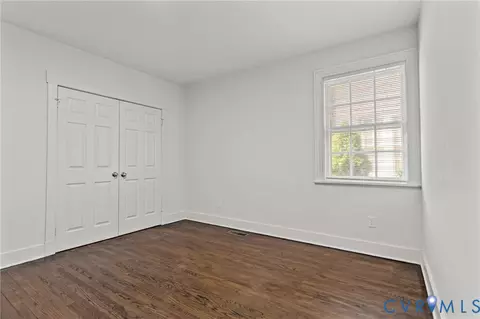 Bedroom - 3309 Monument Ave, Richmond, VA 23221 photo 3 of 9
