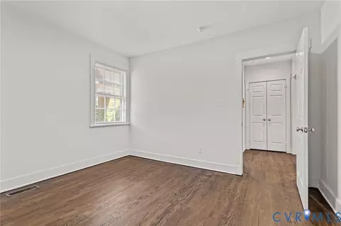 Bedroom - 3309 Monument Ave, Richmond, VA 23221 photo 4 of 9