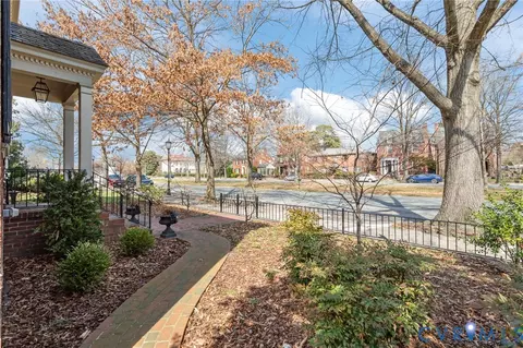 Exterior - 3309 Monument Ave, Richmond, VA 23221 photo 6 of 19