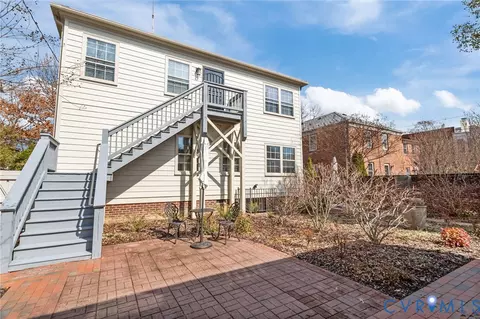 Exterior - 3309 Monument Ave, Richmond, VA 23221 photo 9 of 19