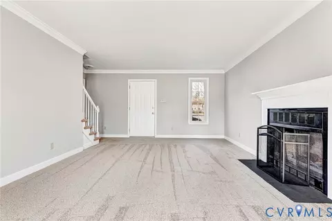 Living - 2139 Esquire Rd, North Chesterfield, VA 23235 photo 3 of 6