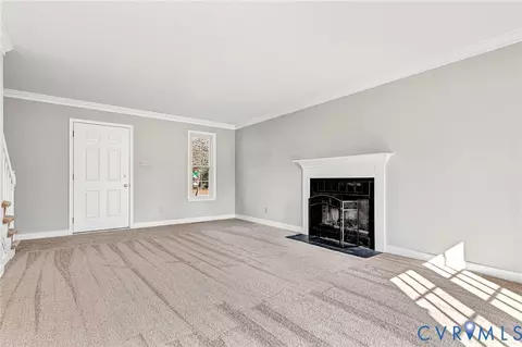 Living - 2139 Esquire Rd, North Chesterfield, VA 23235 photo 2 of 6