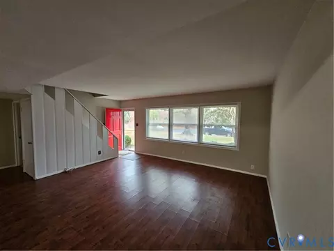 Living - 1313 Wembly Rd, Henrico, VA 23229 photo 2 of 3