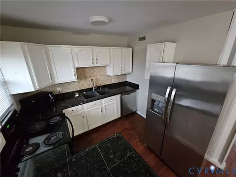 Kitchen - 1313 Wembly Rd, Henrico, VA 23229 photo 2 of 2