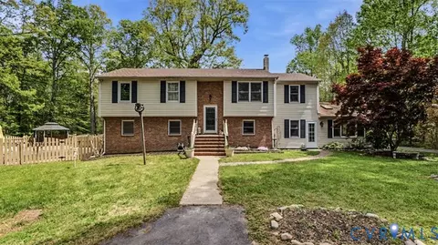 17909 Sandy Ford Rd, South Chesterfield, VA 23803