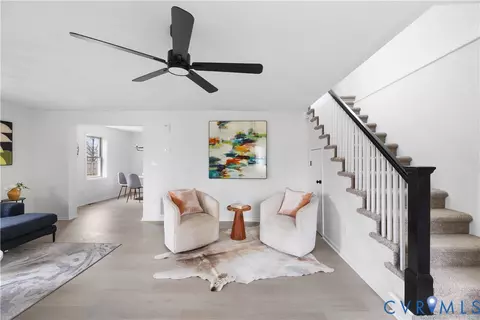 Entry Way - 4111 Corbin St, Richmond, VA 23222 photo 1 of 2