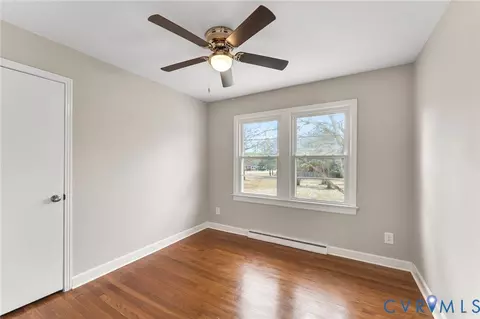 Bedroom - 159 Second St, Appomattox, VA 24522 photo 3 of 10