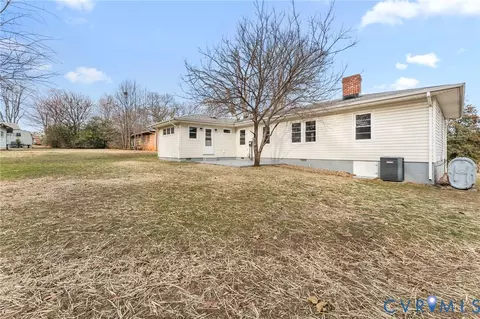Exterior - 159 Second St, Appomattox, VA 24522 photo 2 of 3