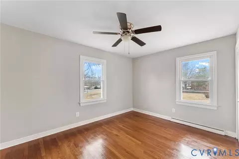 Bedroom - 159 Second St, Appomattox, VA 24522 photo 9 of 10