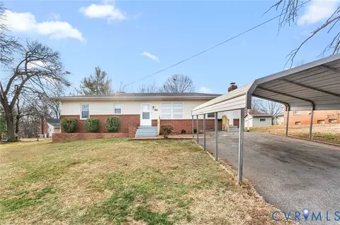 159 Second St, Appomattox, VA 24522