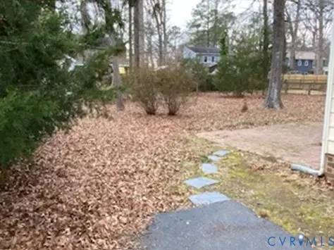 11013 Rockledge Rd, North Chesterfield, VA 23235 photo 4