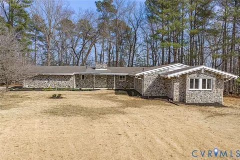 3715 Old Wood Rd, Petersburg, VA 23805