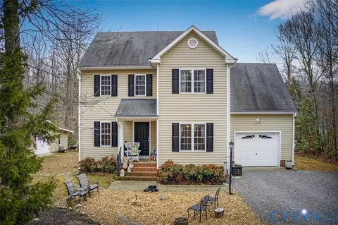 297 Castle Park Ln, Mineral, VA 23117
